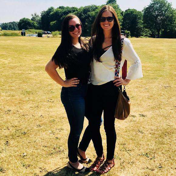 Meet your Posher, Ashley - Picture 1 of 1